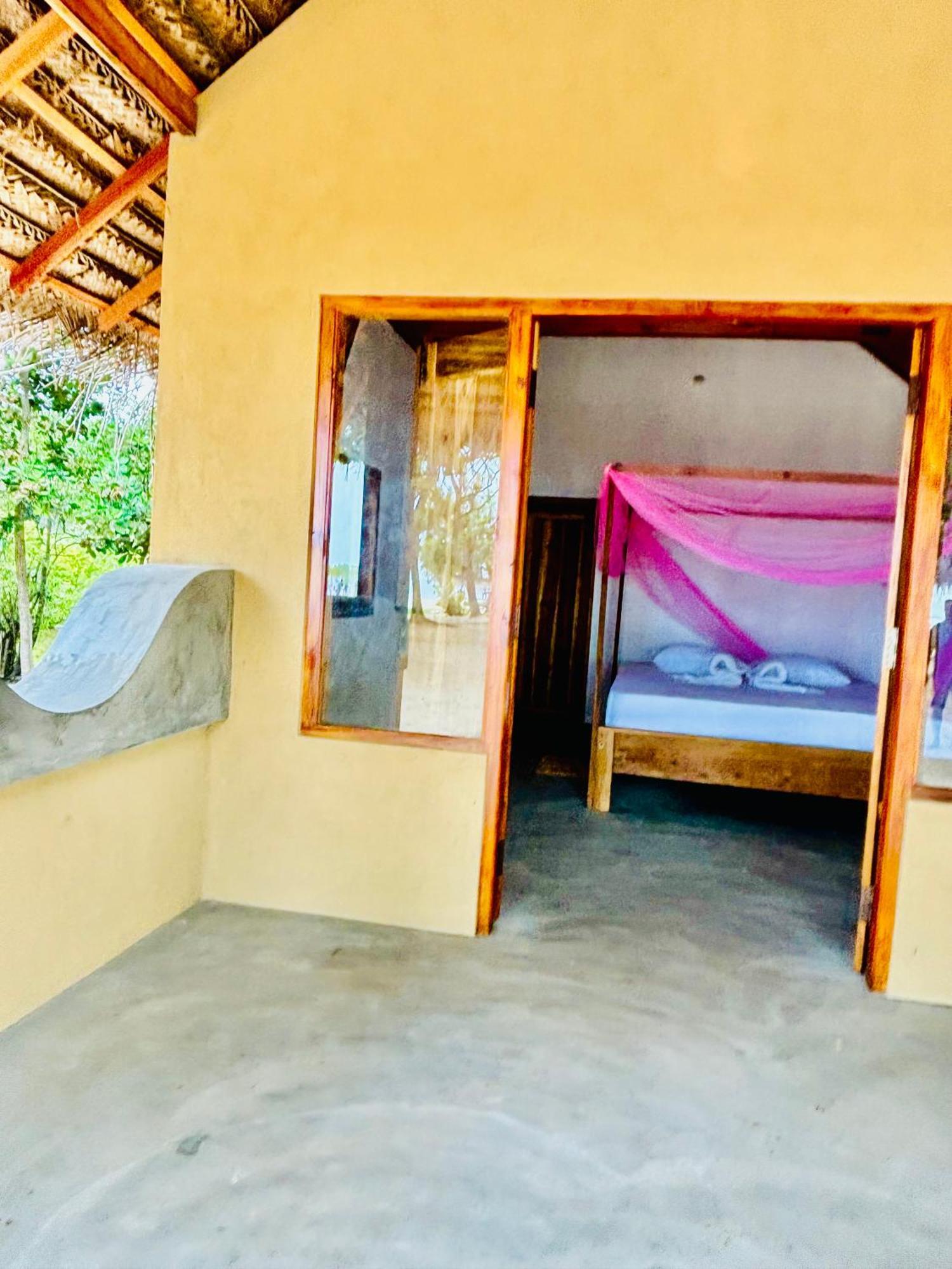 Peanut Farm Surf And Wild Resort - Arugambay Аругам Экстерьер фото